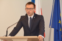 Kwietniowa sesja Rady Miasta. Prezydent z absoluto