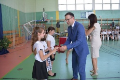 Zakończenie roku szkolnego, prezydent nagrodził 