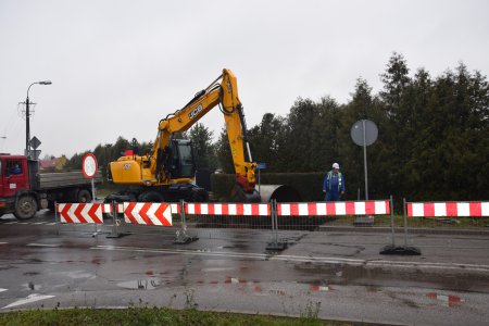 Ruszyła budowa kanalizacji deszczowej na ulicy Bo