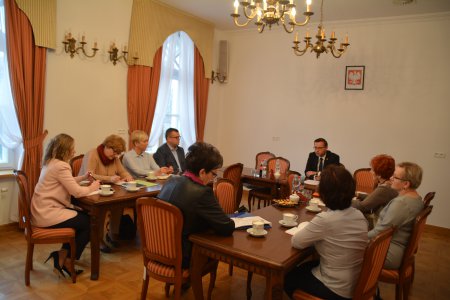Ciechanów opracuje program profilaktyki raka szyj