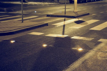 &quot;Kocie oczka&quot; przy przejściach dla pieszych! Mias