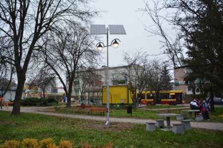 Kolejne latarnie solarne w mieście