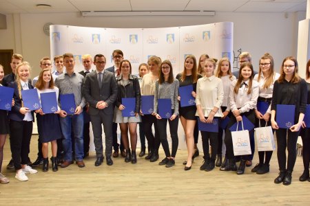 Wręczenie certyfikatów językowych ciechanowskim