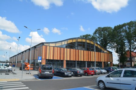 Zakończona budowa hali targowej. Otwarcie 31 sier
