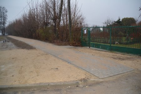 Powstał chodnik przy ul. Gostkowskiej