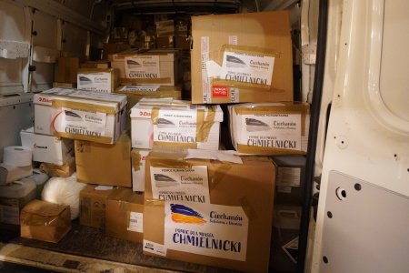 Transport materiałów medycznych z Ciechanowa dla