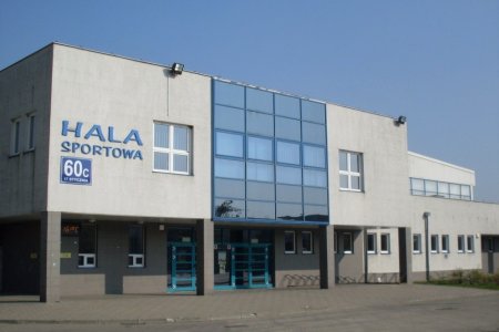 Hala z nową nawierzchnią