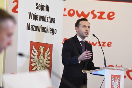 Ratusz pozyskał pieniądze na budowę dróg i śc
