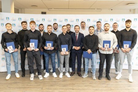 Rekordowe stypendia i nagrody dla sportowców oraz