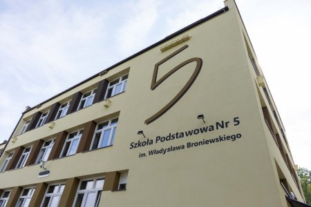 Budynek SP nr 5 po remoncie